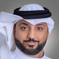 من هو ياسر نصيف ويكيبيديا، السيرة الذاتية