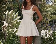 The most popular types of graduation dresses