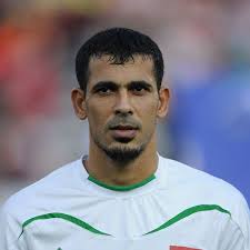 من هو اللاعب يونس محمود ويكيبيديا، عمره اصلة زوجته سيرتة الذاتية