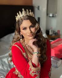 سلمى صلاح الدين ويكيبيديا، سلمى صلاح الدين زوجها ديانتها عمرها