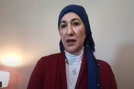 ملاحقة قانونية جديدة تتعرض لها غادة نجيب زوجة الفنان المصري هشام عبد الله الهارب إلى تركيا.