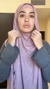 من هي نينا عبد الملك ويكيبيديا
