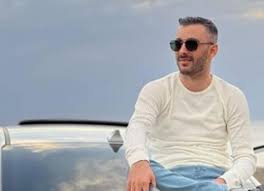 عبد الرحمن الحمصي ويكيبيديا، سبب اليوتيوبر عبد الرحمن الحمصي