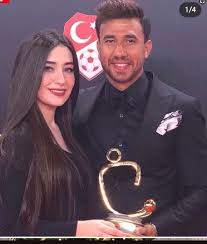 محمود تريزيجيه ويكيبيديا