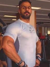 من هو عبدالله ابو ربيعة ويكيبيديا، السيرة الذاتية