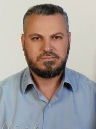 من هو انس عيروط ويكيبيديا، السيرة الذاتية