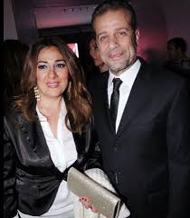 شريف منير وزوجته، لورا عماد ويكيبيديا