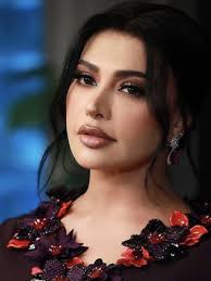 لمياء طارق ويكيبيديا، لمياء طارق وزوجها خالد أمين