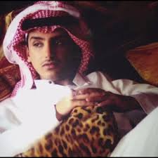 الشاعر تركي بن عبدالرحمن ويكيبيديا، السيرة الذاتية