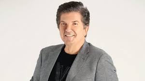 وليد توفيق ويكيبيديا. من هو وليد توفيق. ماهي ديانة وليد توفيق ويكيبيديا. من هي زوجة وليد توفيق ويكيبيديا؟