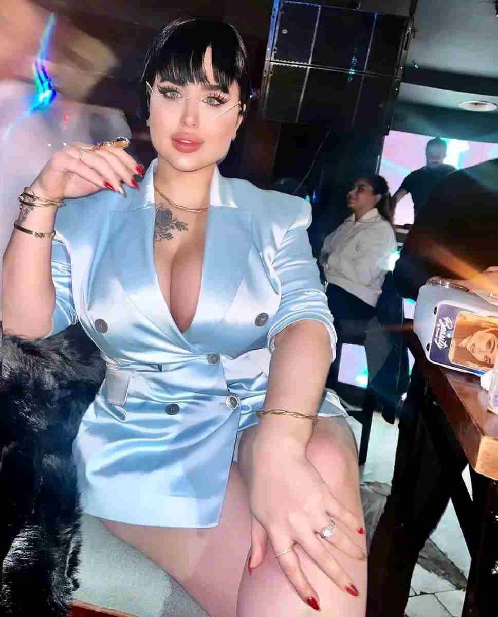 روكي أحمد ويكيبيديا، من هي روكي أحمد عمرها ديانتها زوجها