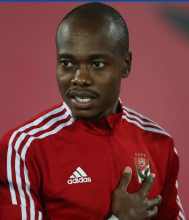 من هو اللاعب بيرسي تاو ويكيبيديا، ديانته اصله زوجته