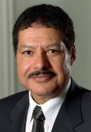 من هو احمد زويل ويكيبيديا، سبب وفاة العالم المصري أحمد زويل بالتفصيل