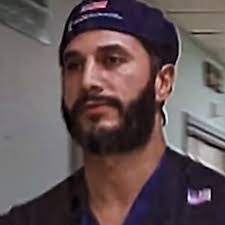 من هو الدكتور محمد طاهر ويكيبيديا