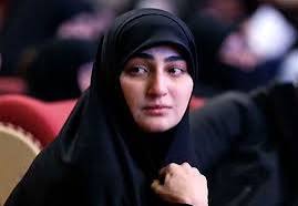 من هي زينب سليماني ويكيبيديا، السيرة الذاتية