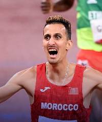 من هو سفيان البقالي ويكيبيديا عمره زوجته ديانتة أصله