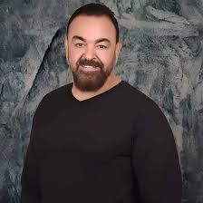 من هو محمود صفا ويكيبيديا، زوجة محمود صفا