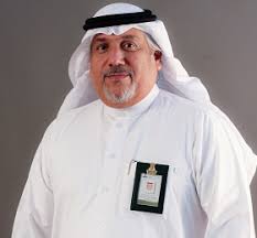 من هو عادل ابو زنادة ويكيبيديا، السيرة الذاتية