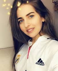 العنود العيسى - ويكيبيديا